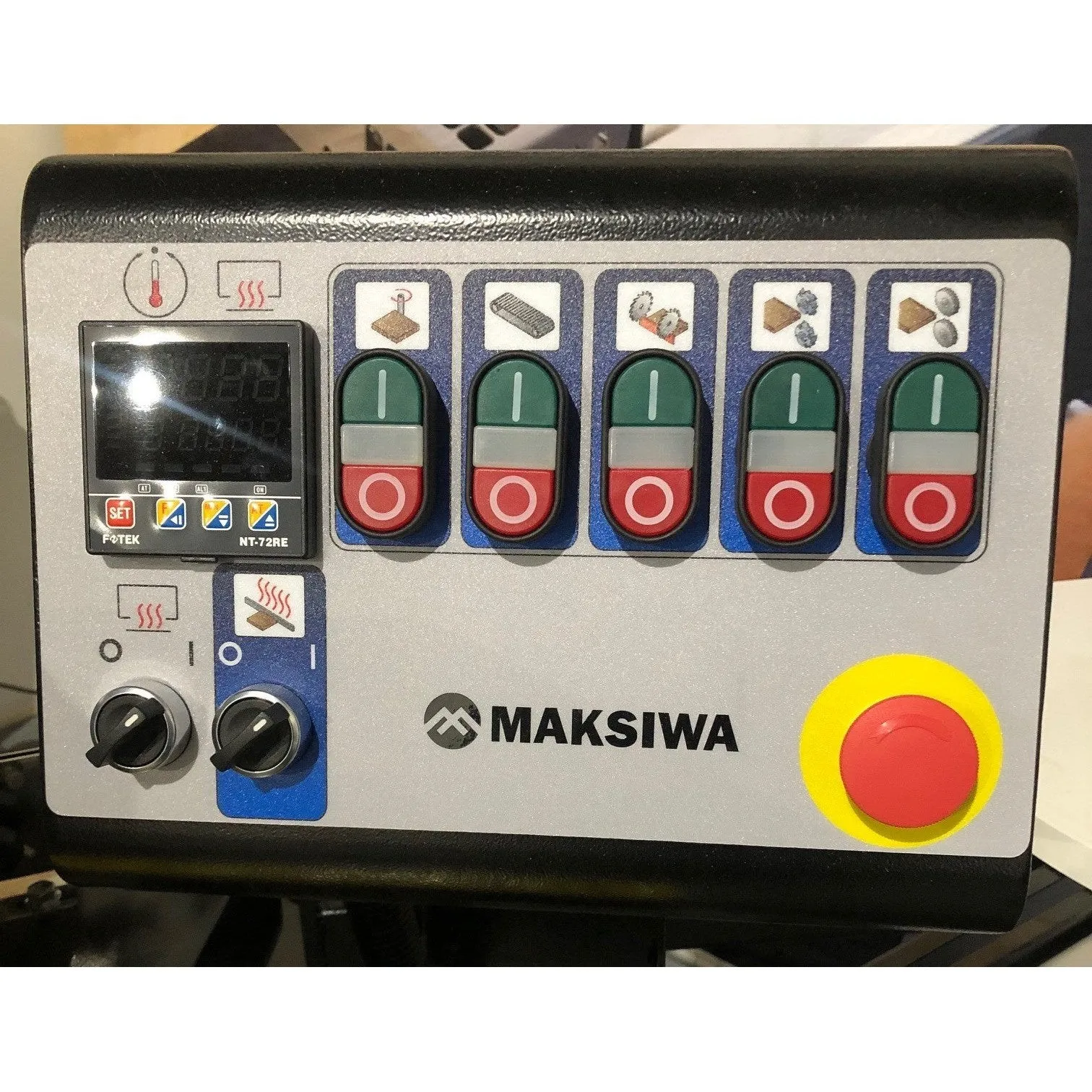 Maksiwa Automatic Edgebander Titanium -  1 Phase - 220v / Trimming / Scraping / Buffing - CBC.T