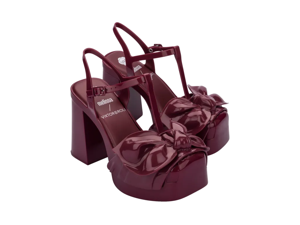 MELISSA PARTY HEEL TIE   VIKTOR AND ROLF AD