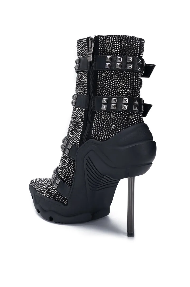 NEFELI-BLACK STILETTO BOOTIE