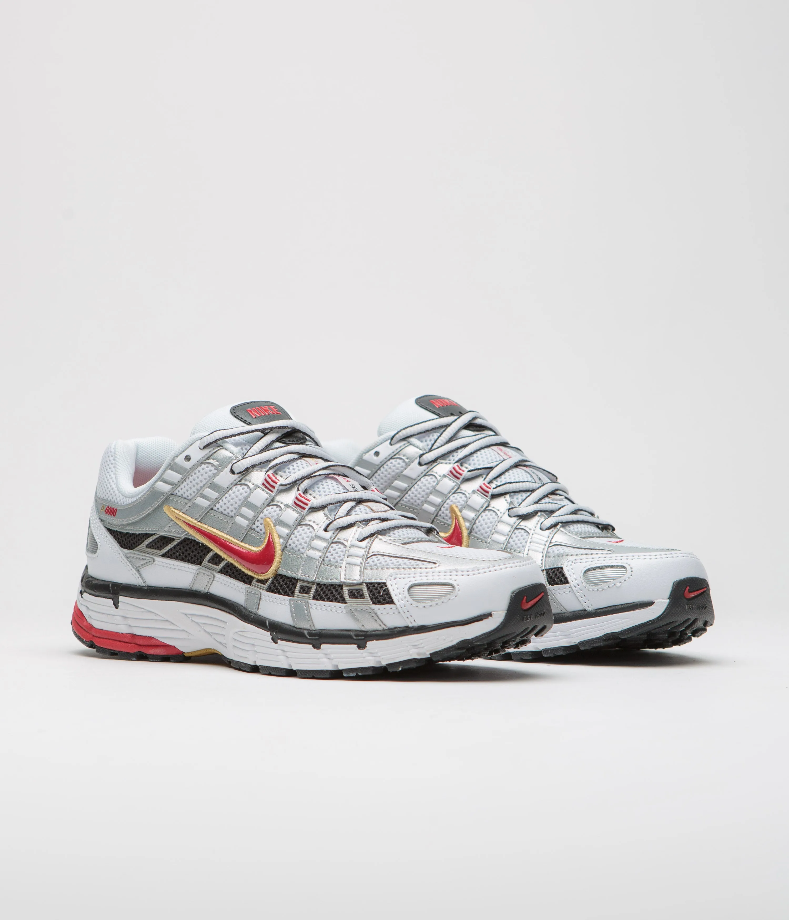 Nike Womens P-6000 Shoes - White / Varsity Red - Metallic Platinum