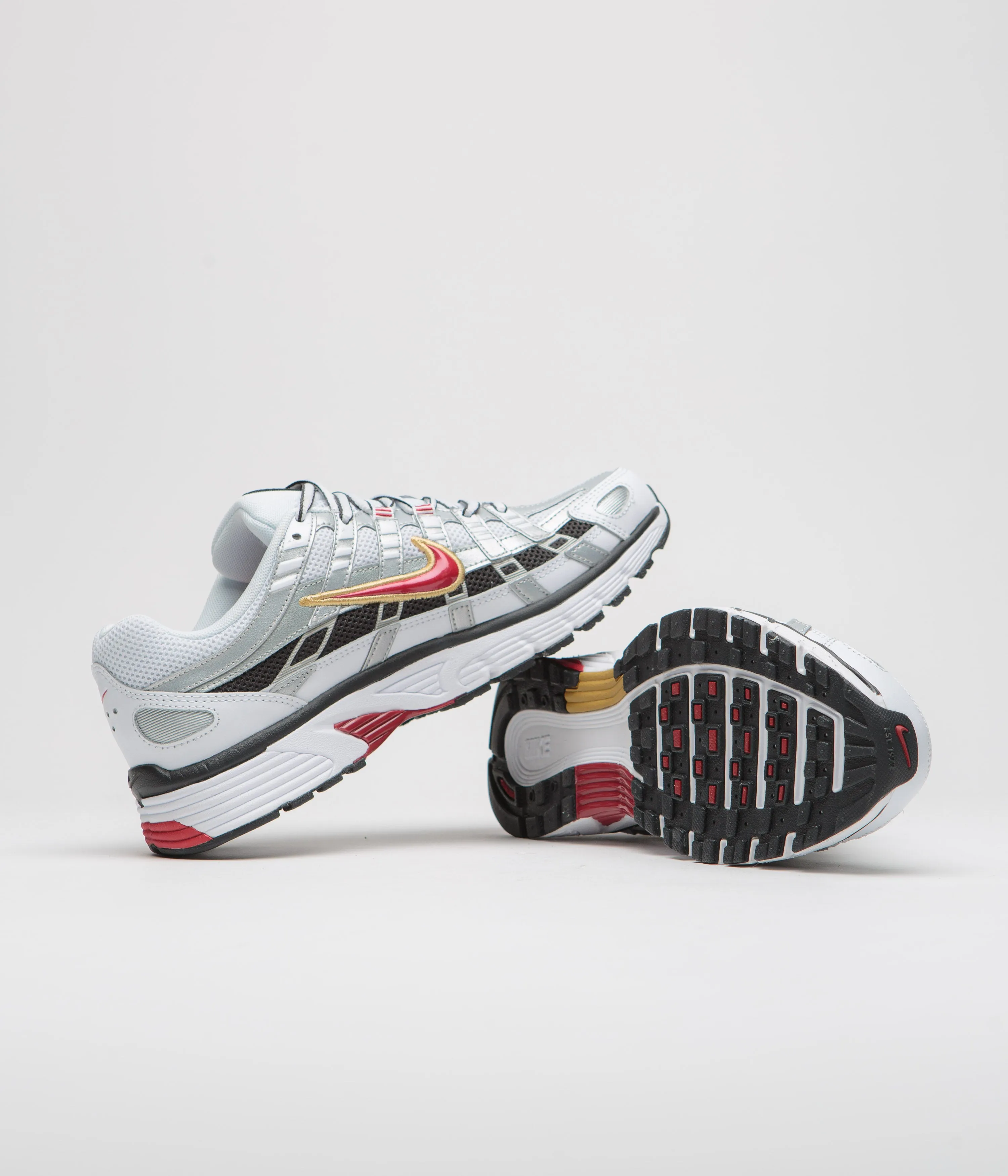 Nike Womens P-6000 Shoes - White / Varsity Red - Metallic Platinum