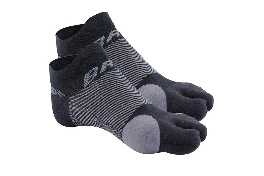 OS1ST BR4 Bunion Relief Socks