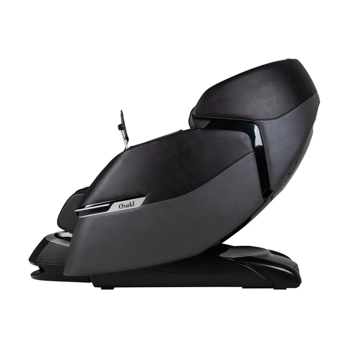 Osaki Ai Vivo 4D   2D Massage Chair